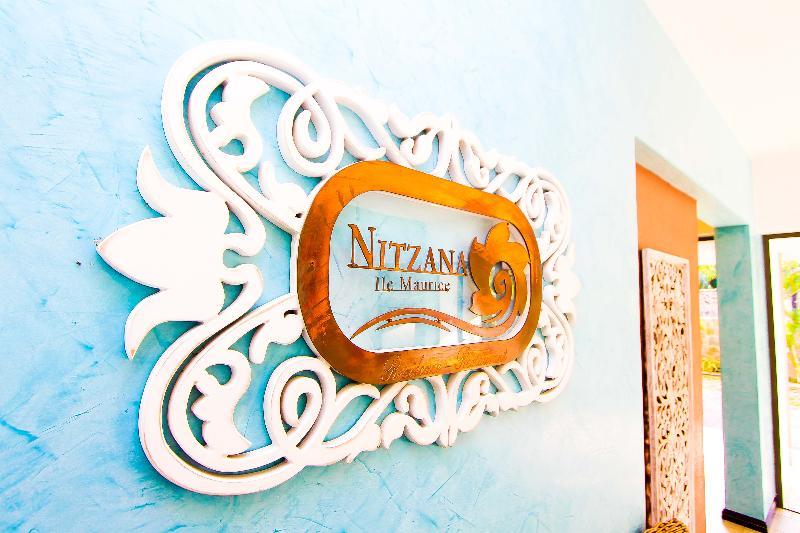 Nitzana Residences & Restaurant Pereybere Beach Exterior photo